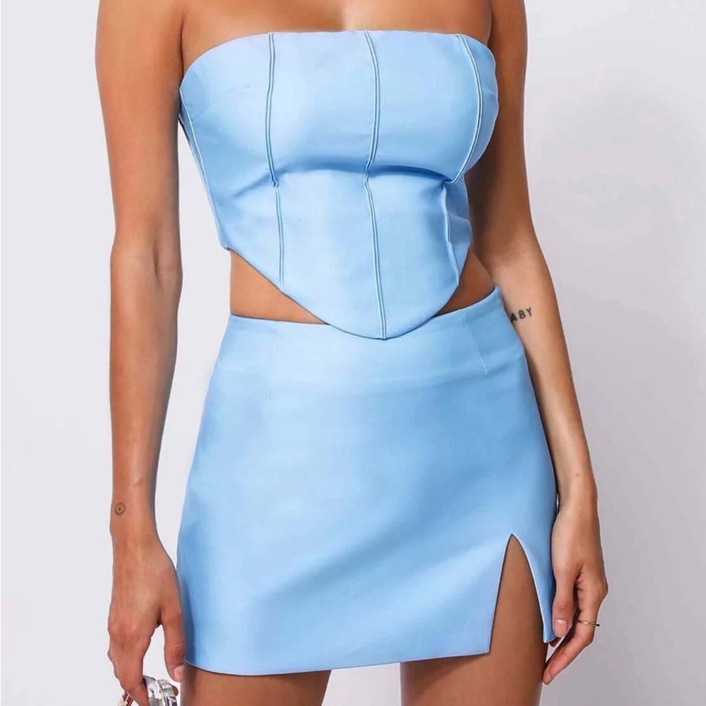 NWT Tiger Mist Baby Blue Strapless Skirt Set